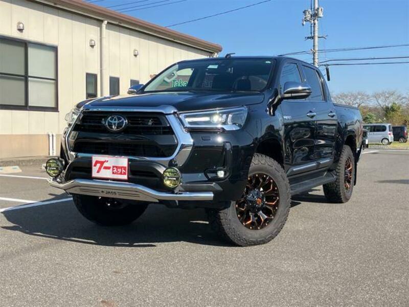 TOYOTA HILUX