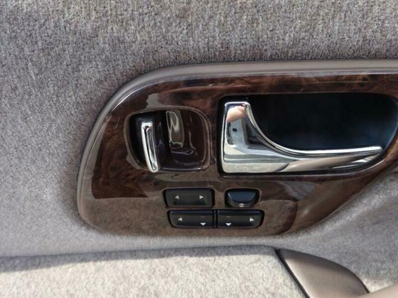 INFINITI Q45