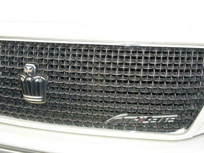 CROWN