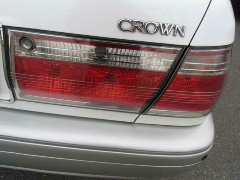 CROWN