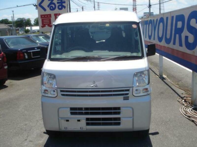 MINICAB VAN