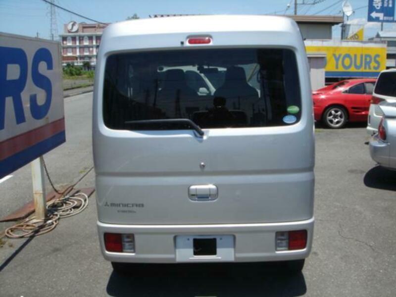 MINICAB VAN