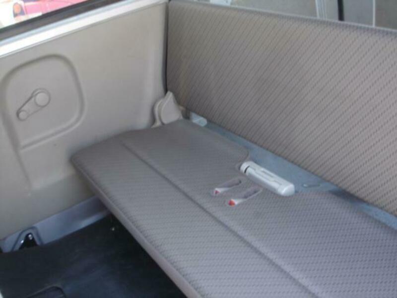 MINICAB VAN