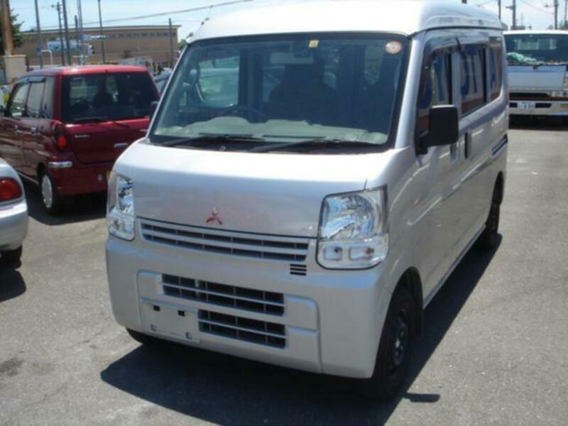 MITSUBISHI MINICAB VAN