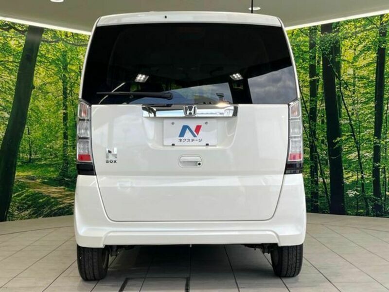 N BOX