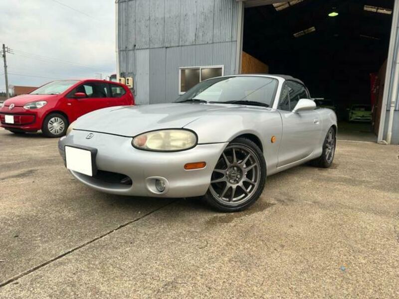 MAZDA ROADSTER