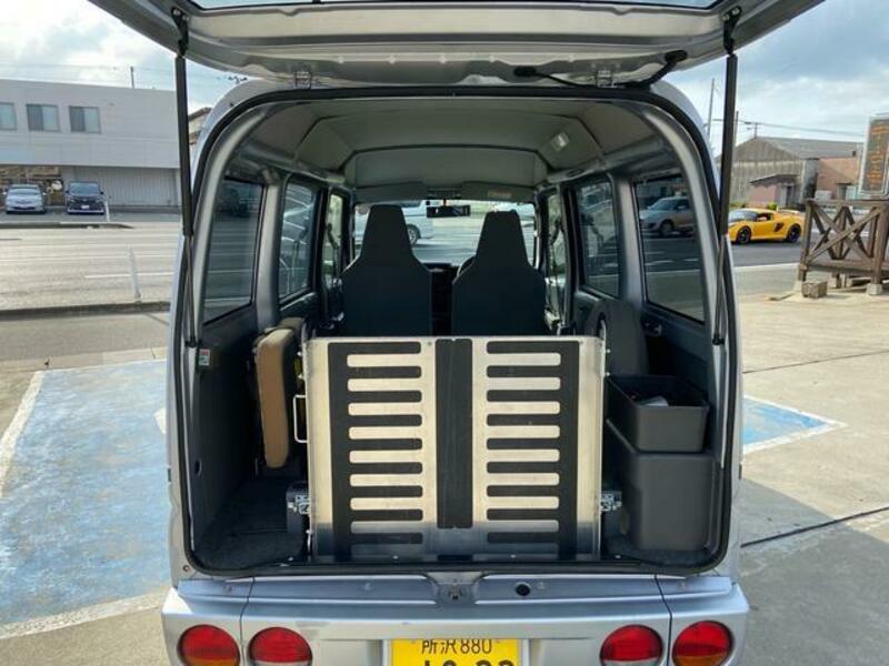 MINICAB VAN