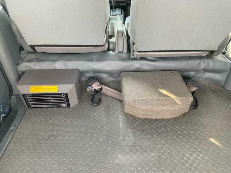 MINICAB VAN