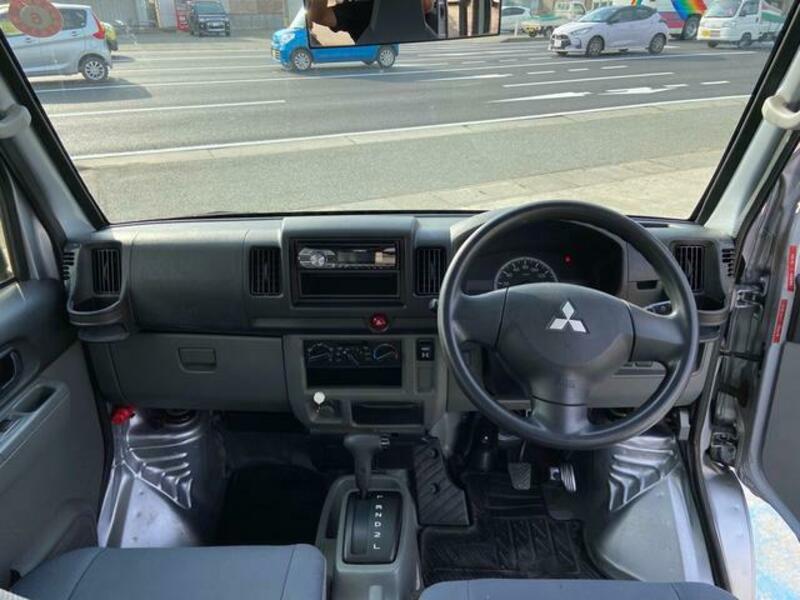 MINICAB VAN