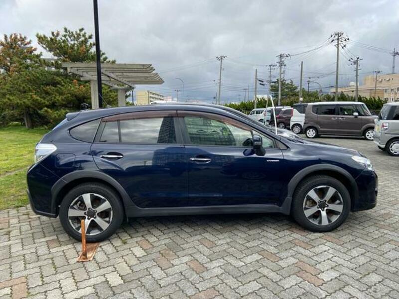 XV HYBRID