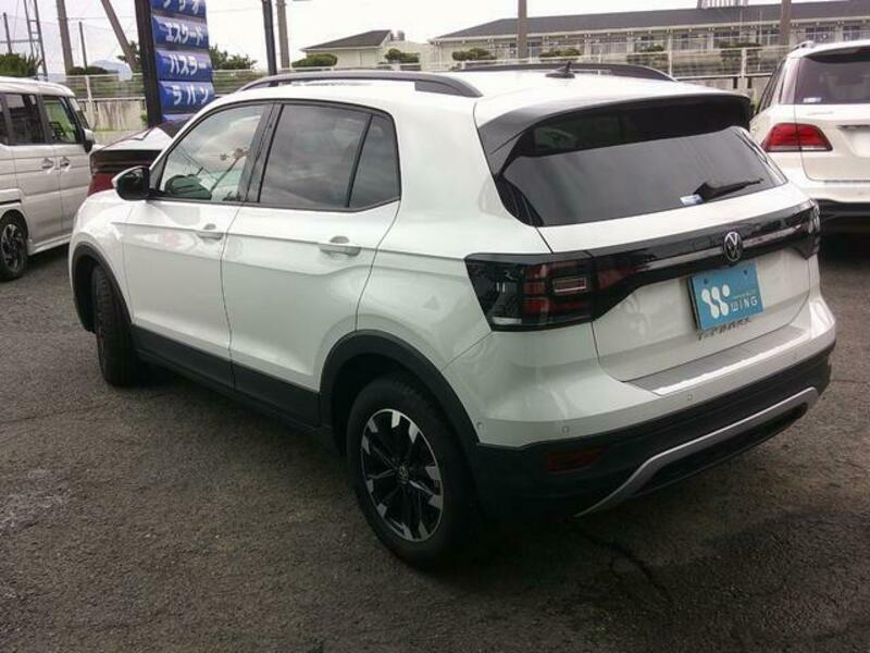 T CROSS