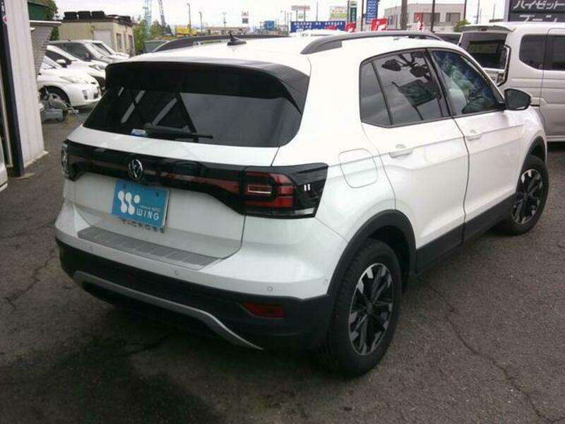 T CROSS