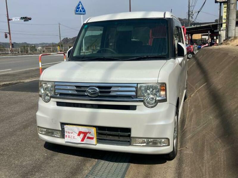 DAIHATSU MOVE CONTE