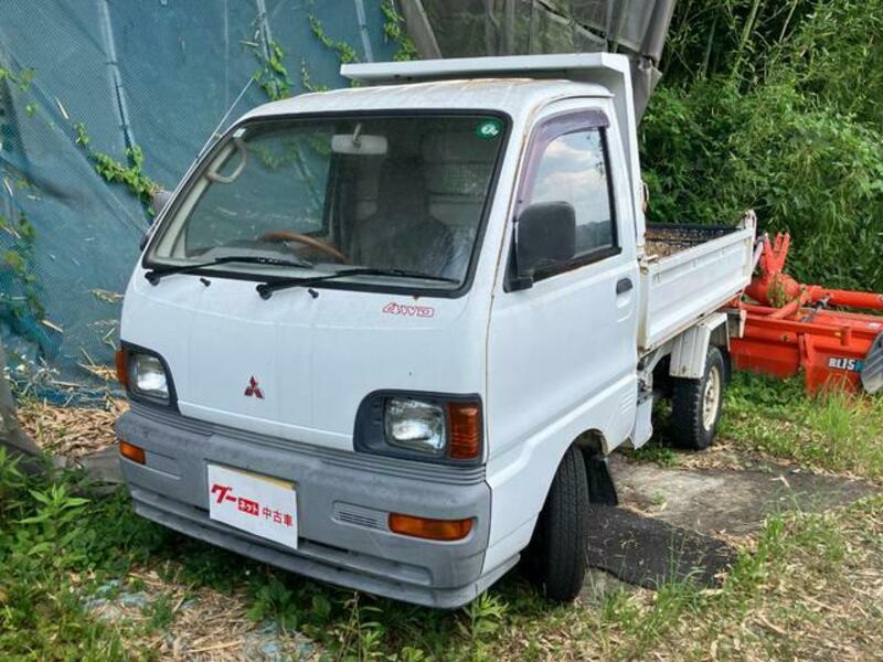 MITSUBISHI MINICAB TRUCK
