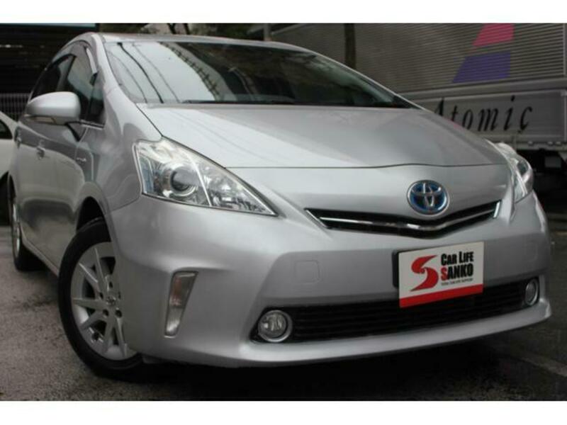 PRIUS ALPHA
