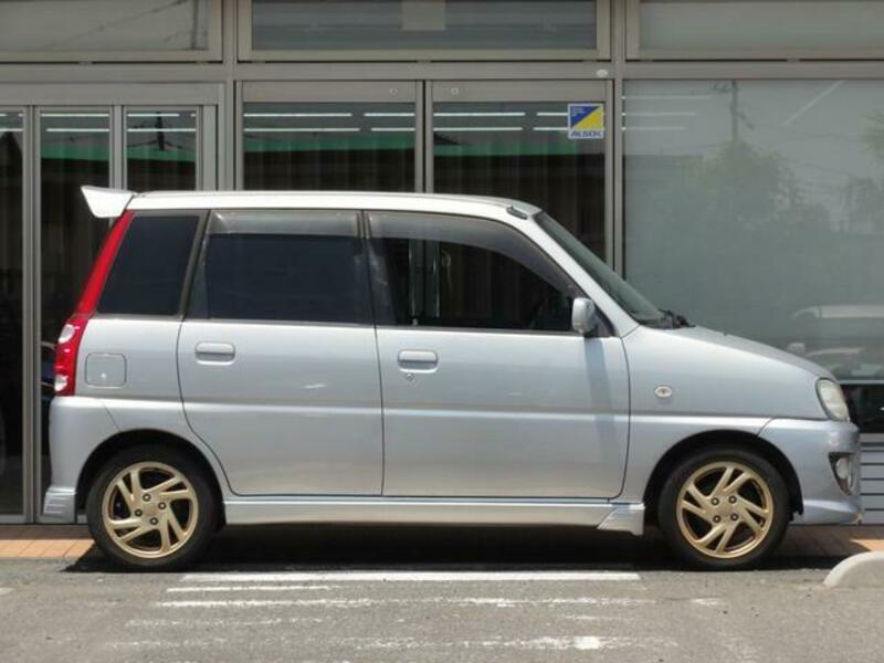 PLEO
