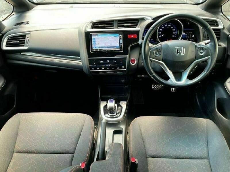 FIT HYBRID