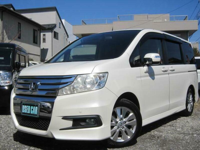HONDA STEPWAGON SPADA