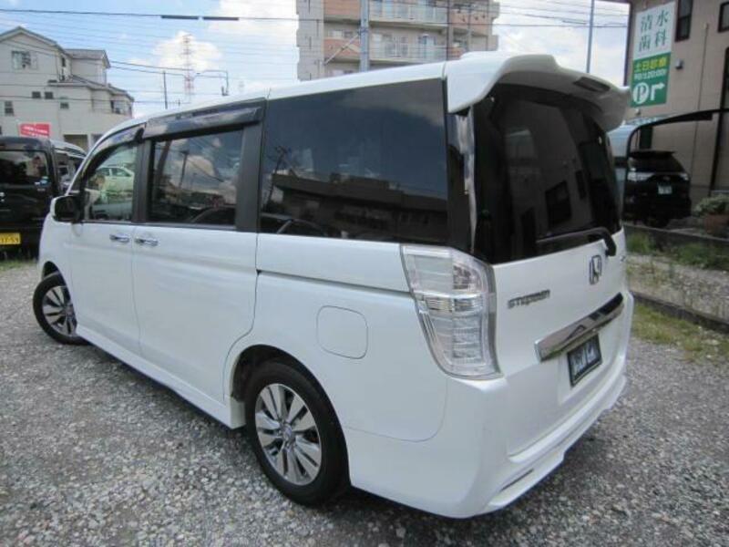 STEPWAGON SPADA
