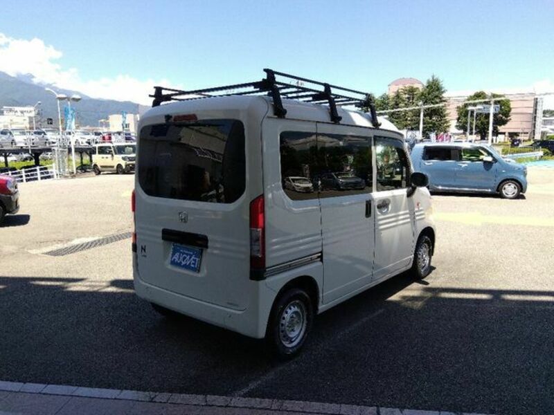 N-VAN