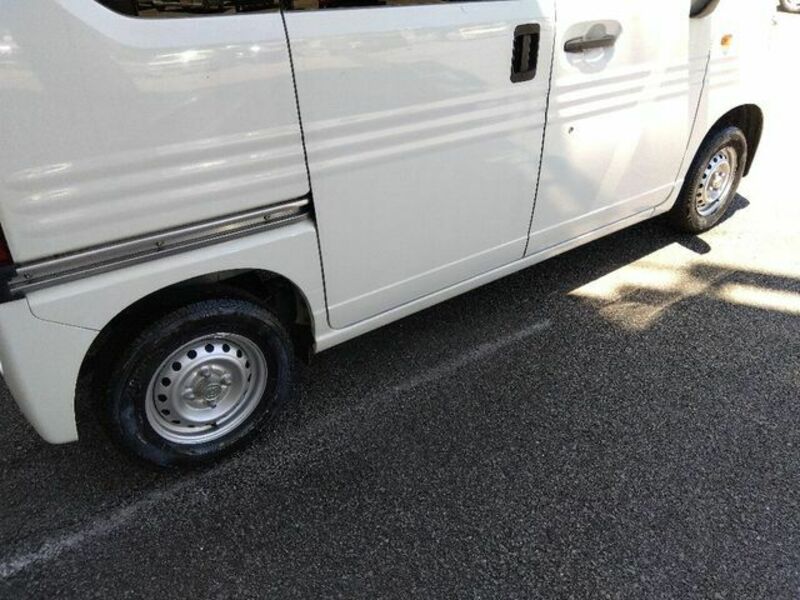 N-VAN