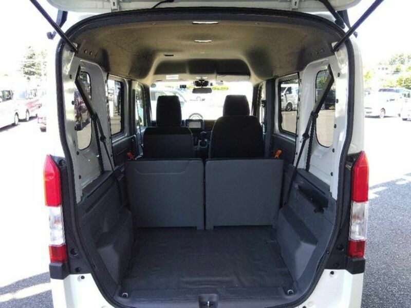 N-VAN