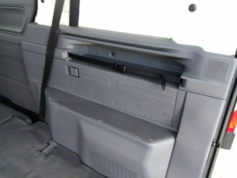 N-VAN