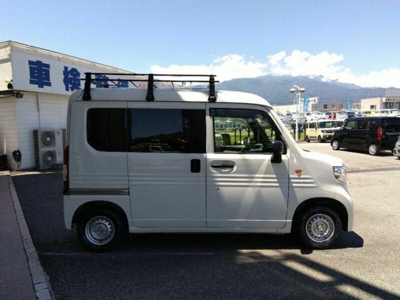 N-VAN