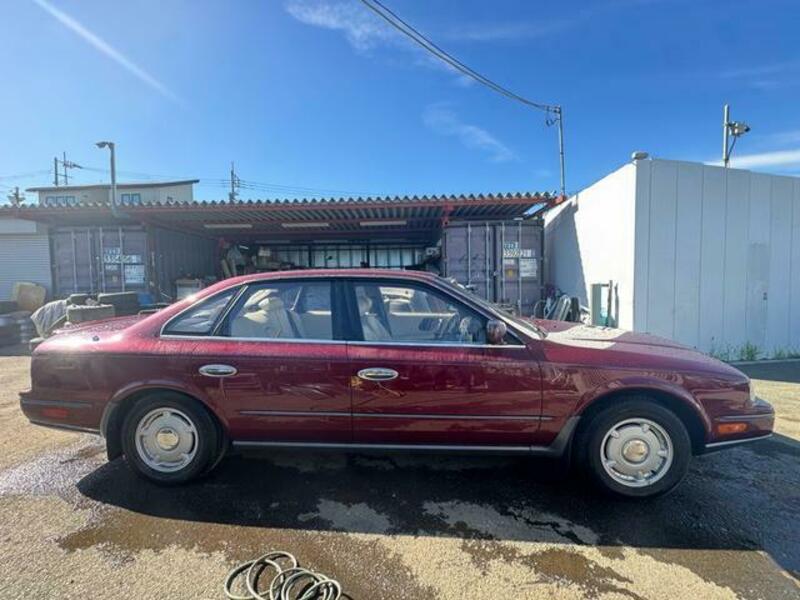 INFINITI Q45