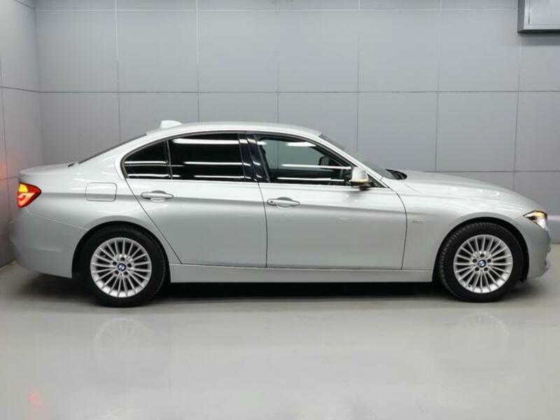 3 SERIES
