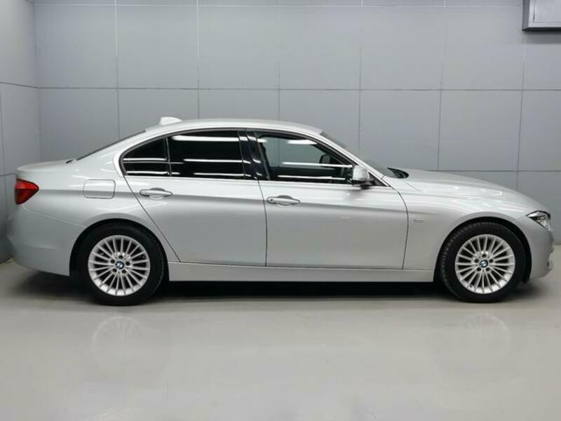 3 SERIES
