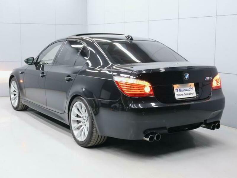 M5