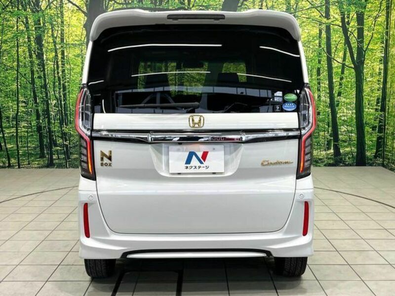 N BOX CUSTOM