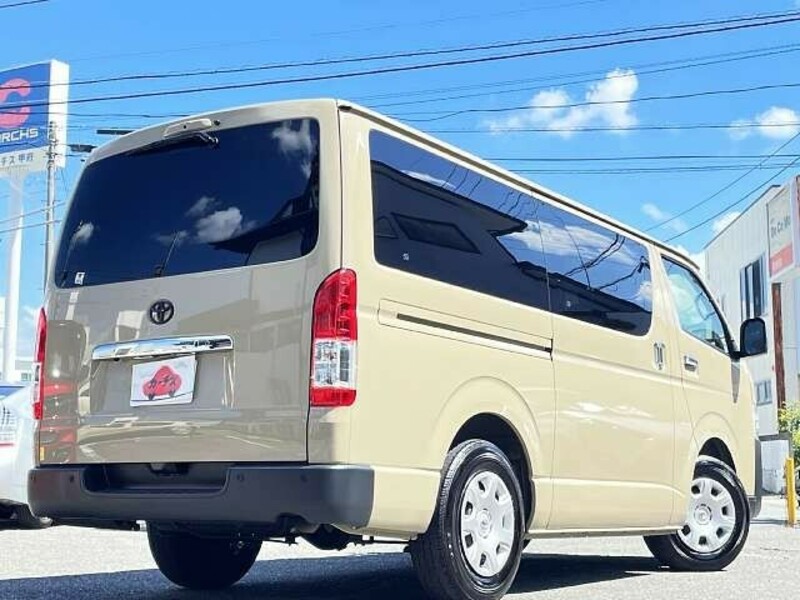 HIACE VAN