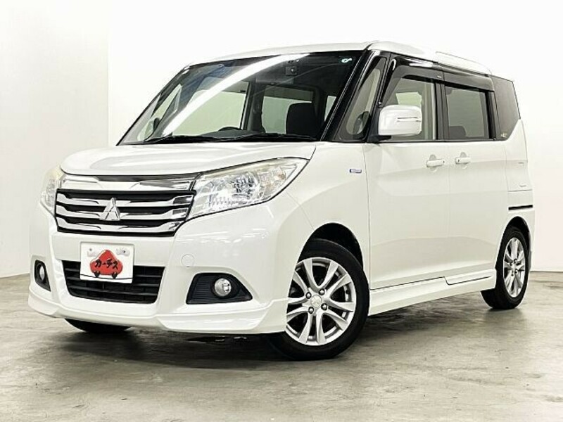 MITSUBISHI DELICA D2