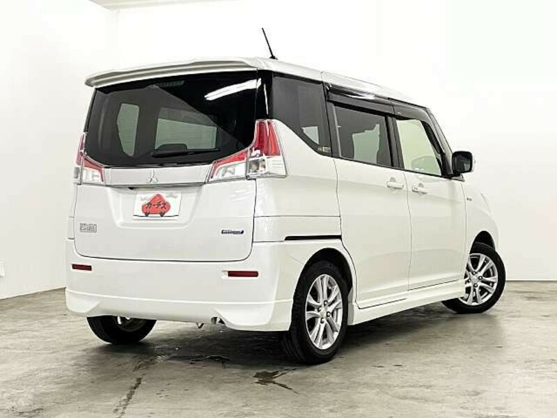DELICA D2