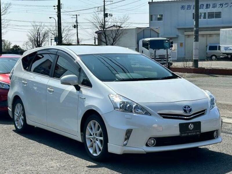 PRIUS ALPHA