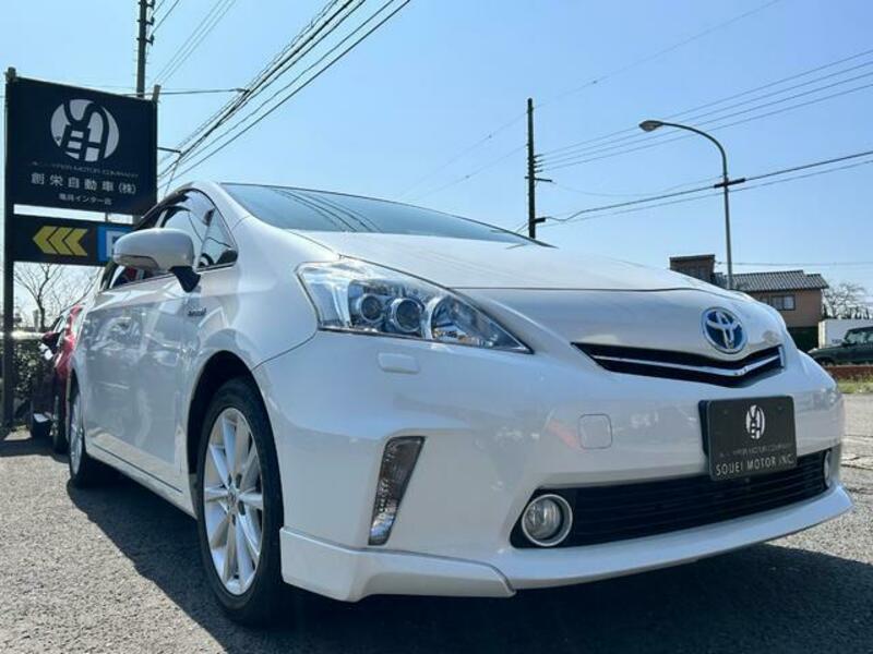 PRIUS ALPHA