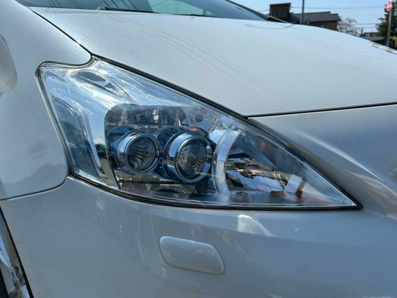 PRIUS ALPHA
