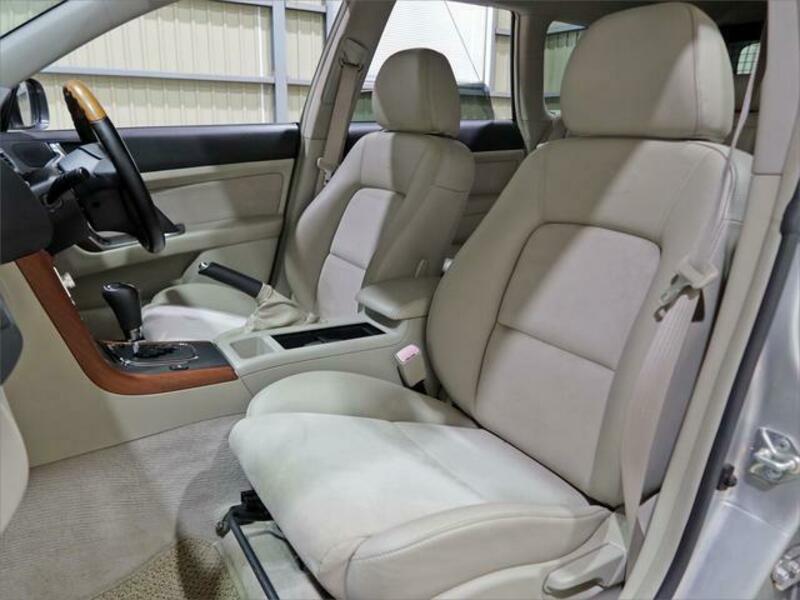 LEGACY OUTBACK