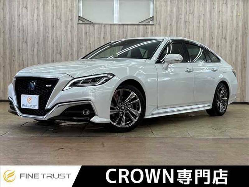 TOYOTA CROWN
