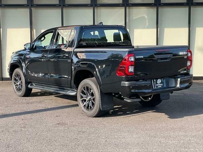 HILUX