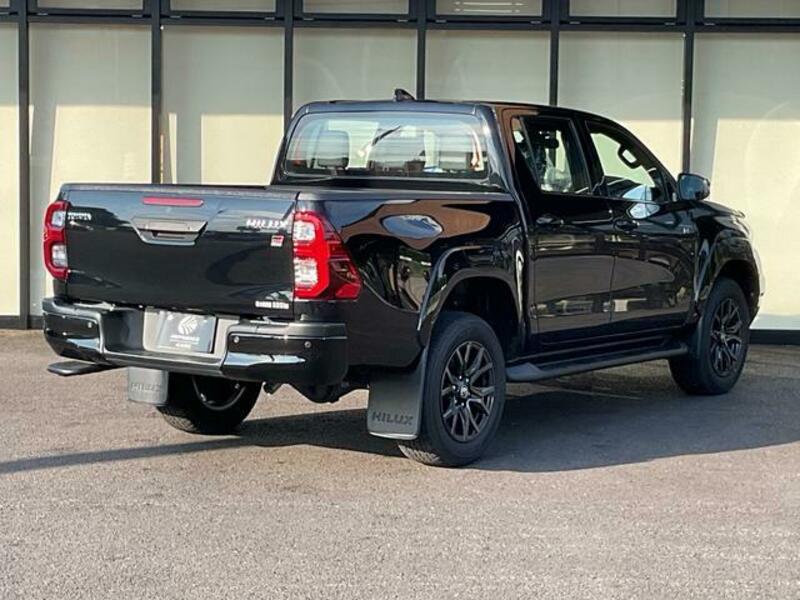 HILUX