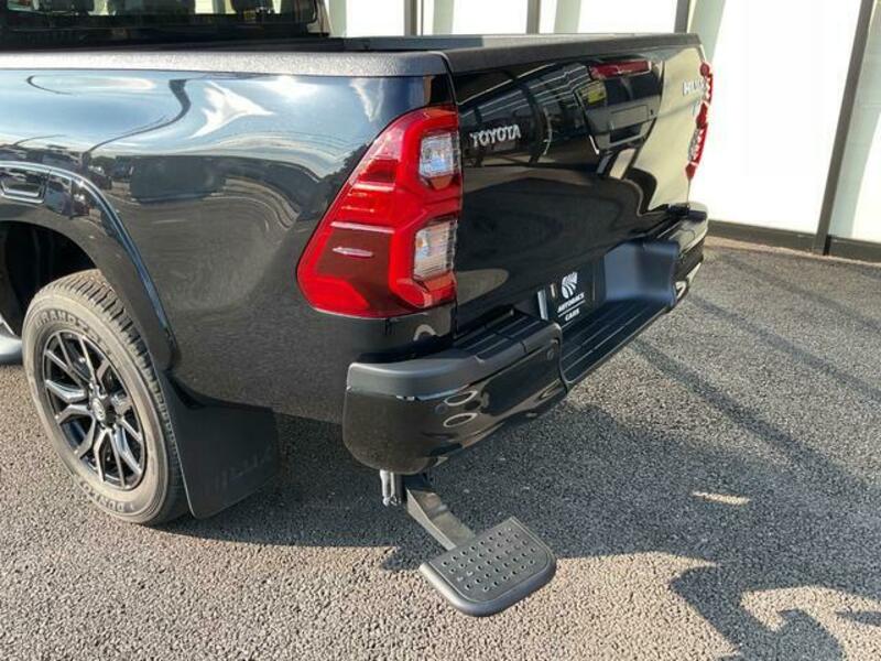 HILUX