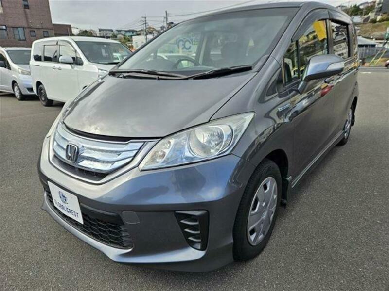HONDA FREED HYBRID
