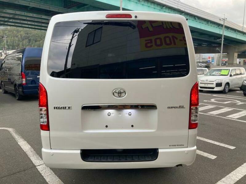 HIACE VAN