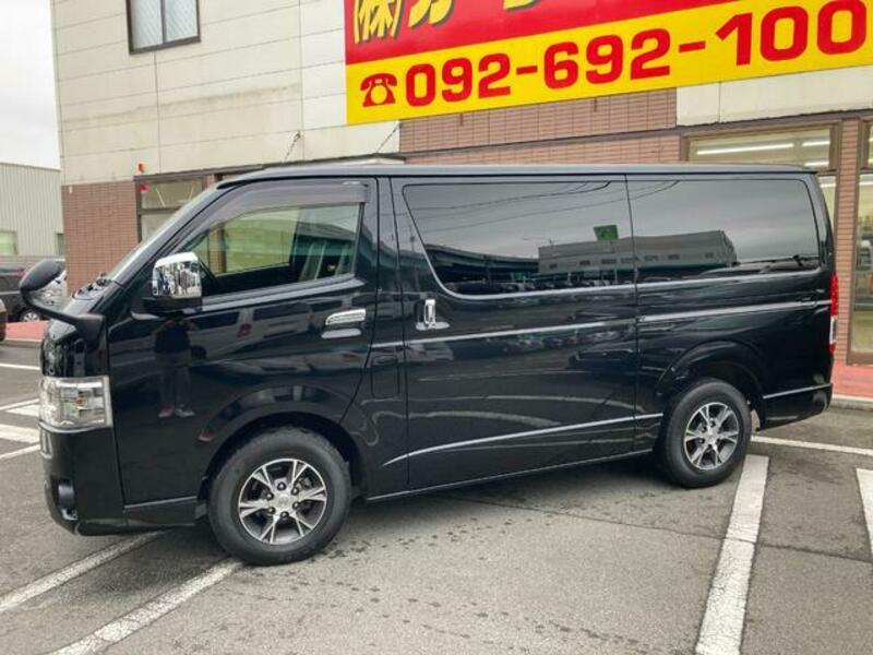 HIACE VAN