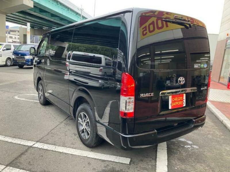 HIACE VAN