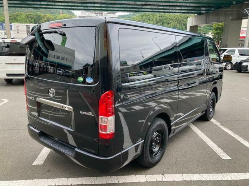HIACE VAN