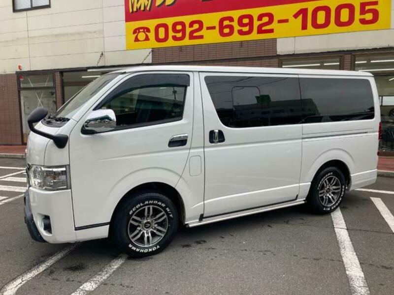 HIACE VAN